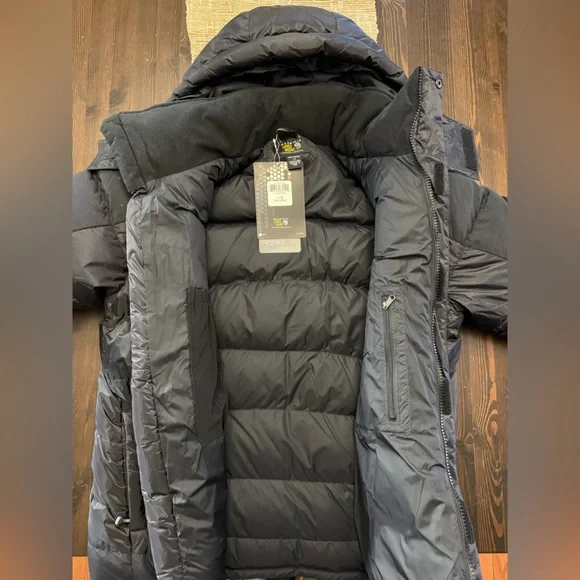 Mountain Hardware Chillwave Down Parka- NWT